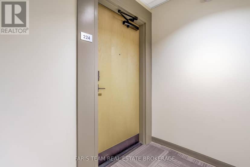 224 - 121 Mary Street, Clearview, photo 6