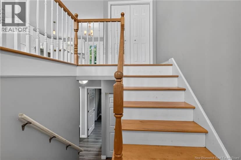 126 Bahama Street — photo 4 of 30