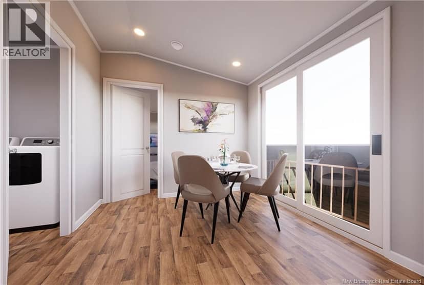 95 River East Drive — photo 8 of 36