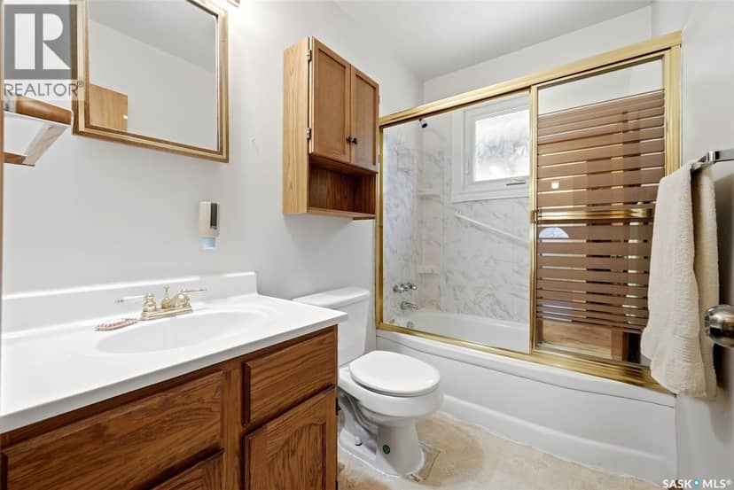 273 Angus STREET — photo 13 of 25