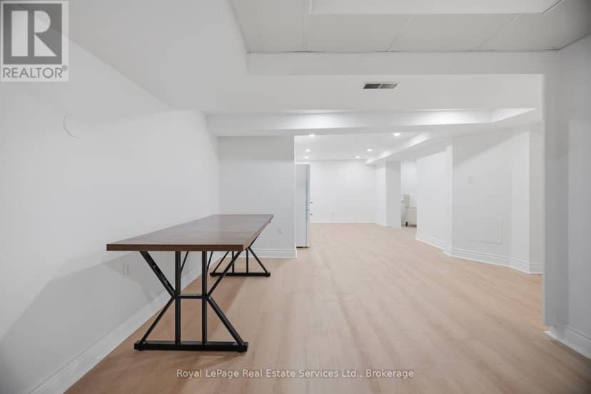 947 Glenwood Avenue — photo 31 of 40