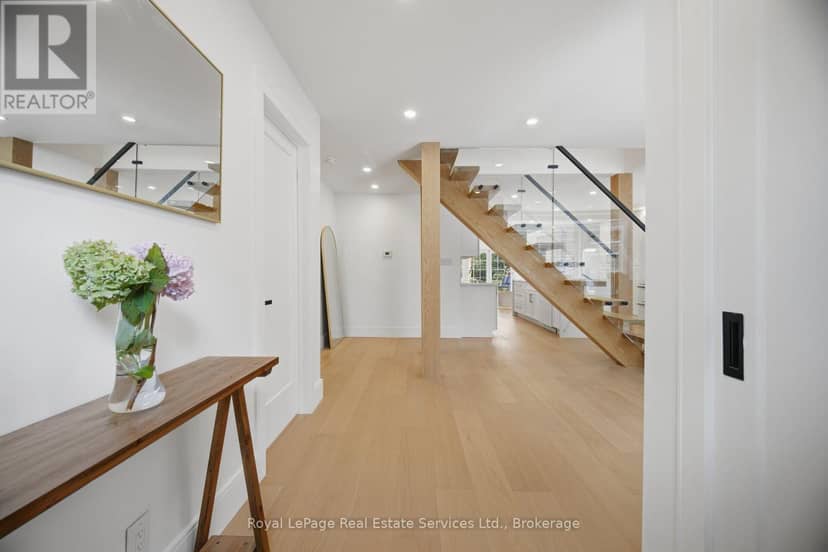 947 Glenwood Avenue — photo 5 of 40