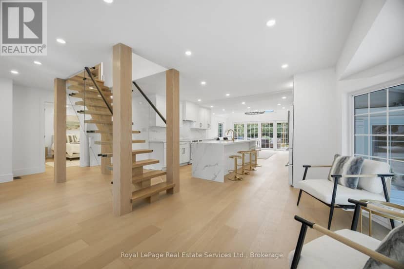947 Glenwood Avenue — photo 9 of 40