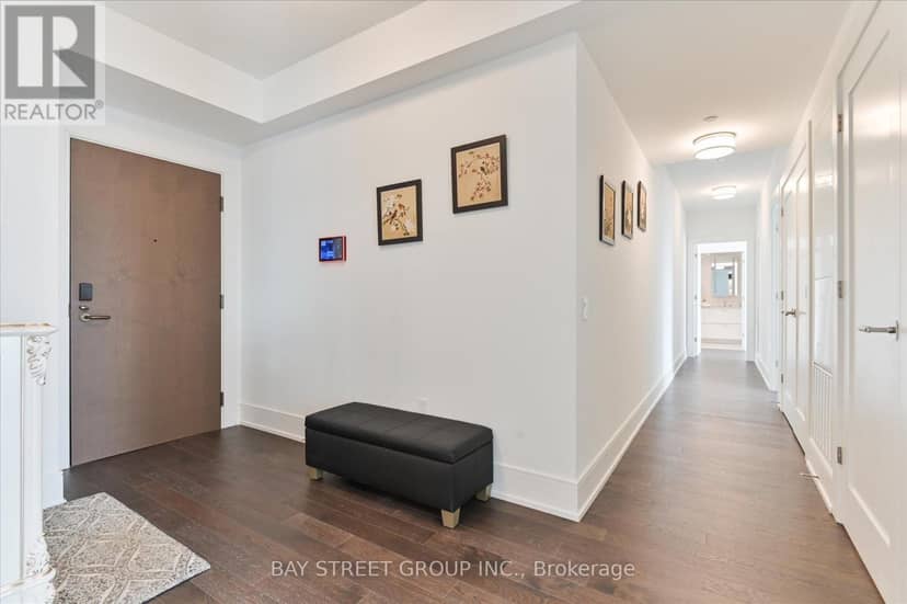 2707 - 30 Inn On The Park Drive — photo 6 of 40