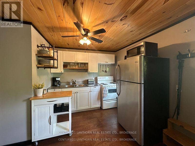 1024 Harrington Lane — photo 12 of 34