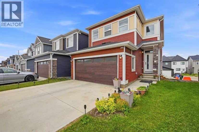 241 Homestead Crescent NE, Calgary, photo 3