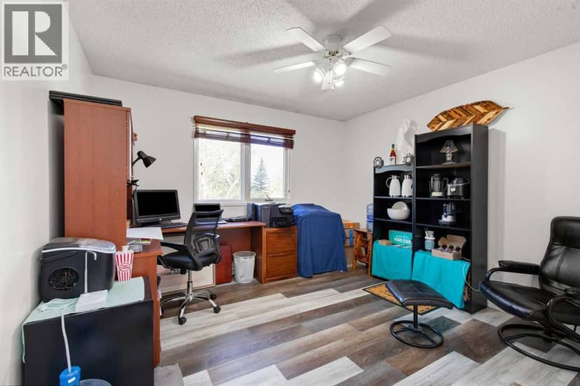 467 10 Street — photo 33 of 40