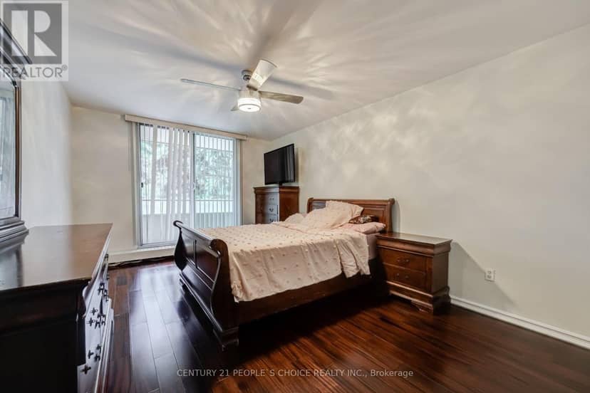 207 - 1 Four Winds Drive — photo 26 of 40