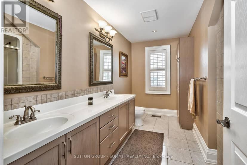 5431 Appleby Line — photo 20 of 35