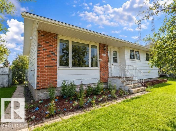 4506 47 AV — photo 18 of 27