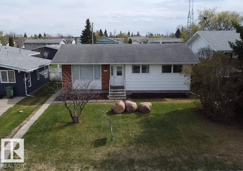 4506 47 AV — photo 26 of 27