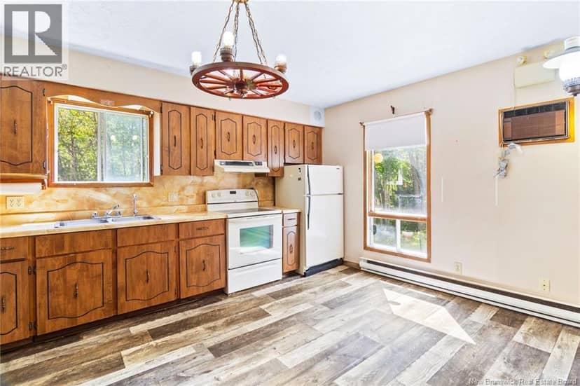 82 Chestnut Street, Minto, photo 4