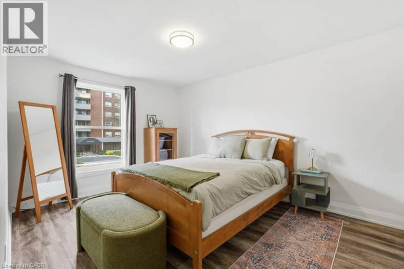 1402 GHENT Avenue — photo 30 of 40