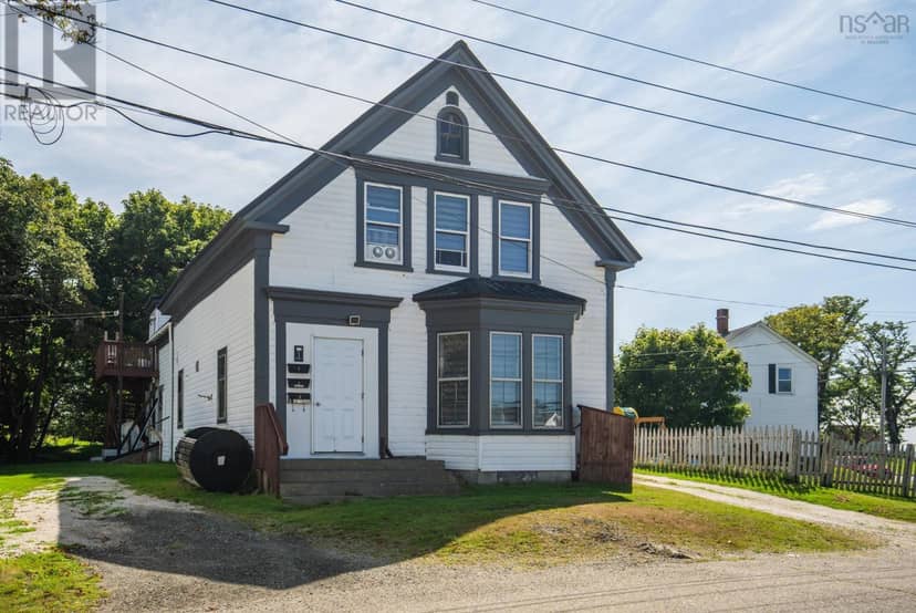 1 Butler Street, Yarmouth, photo 3