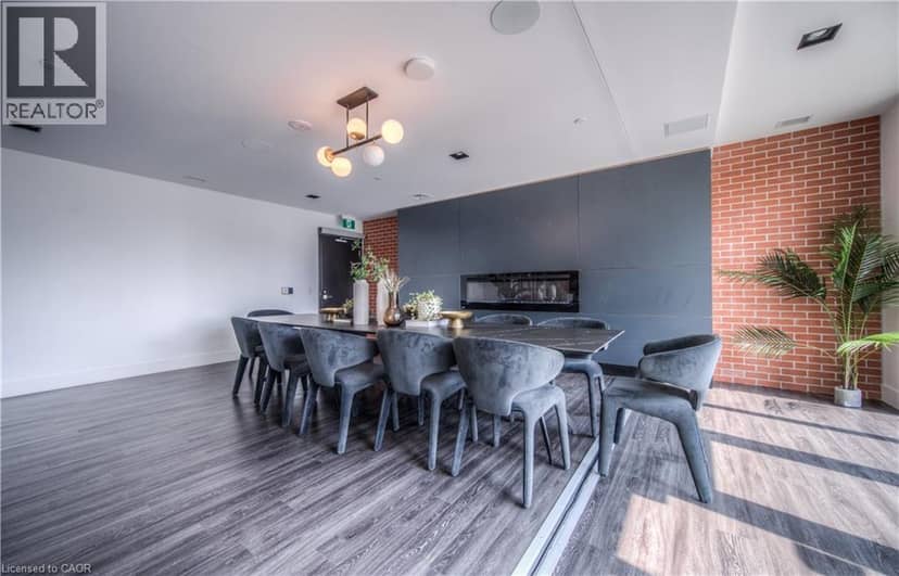 15 WELLINGTON Street S Unit# 1704 — photo 31 of 37