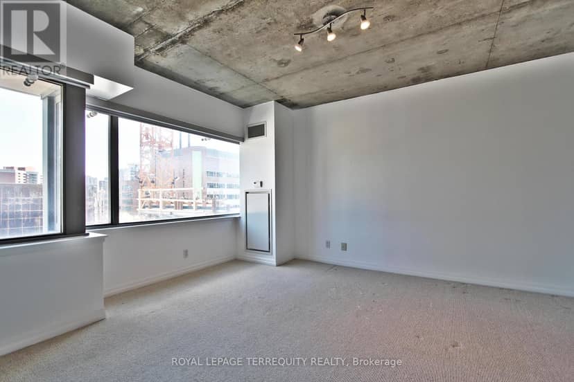 708 - 22 Wellesley Street E — photo 19 of 26