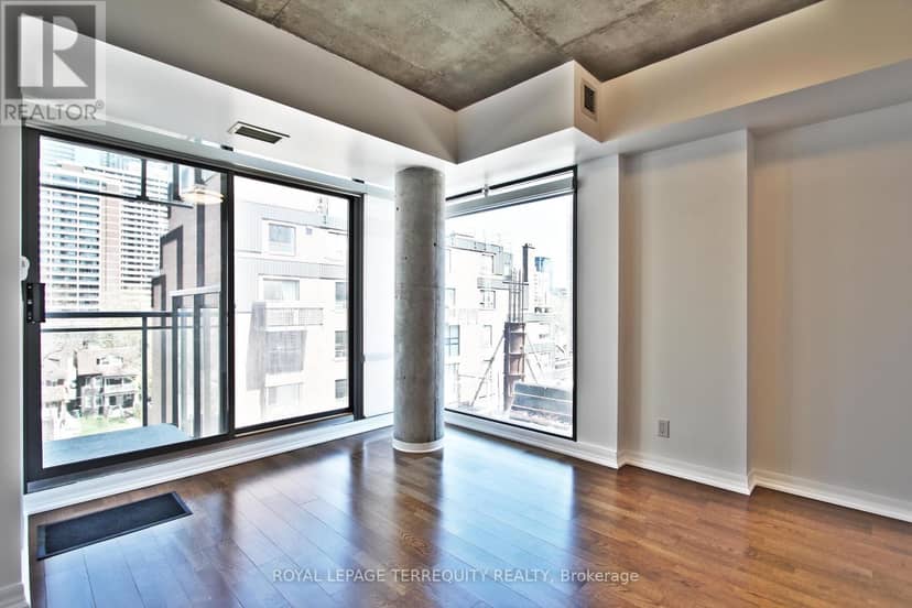 708 - 22 Wellesley Street E — photo 3 of 26