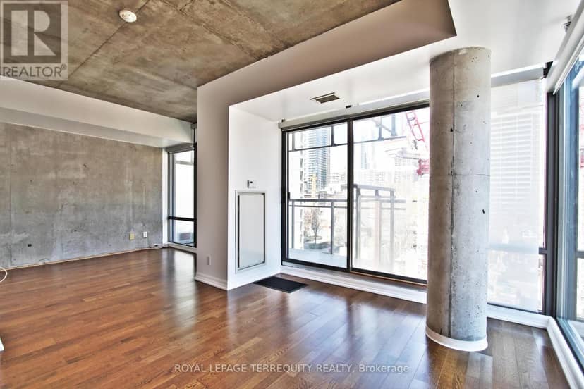 708 - 22 Wellesley Street E — photo 6 of 26