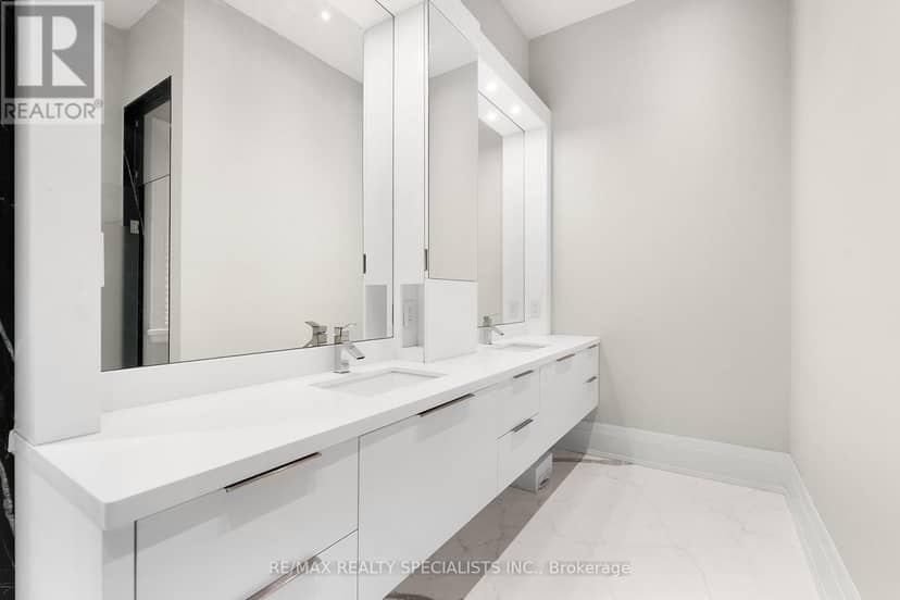 95 Lord Seaton Road — photo 22 of 40