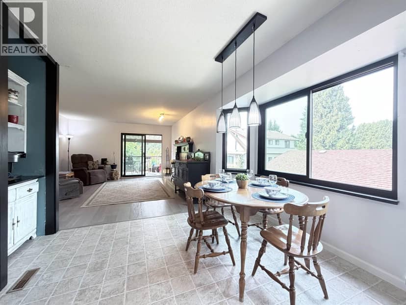 12019 206 Street, Maple Ridge, photo 6