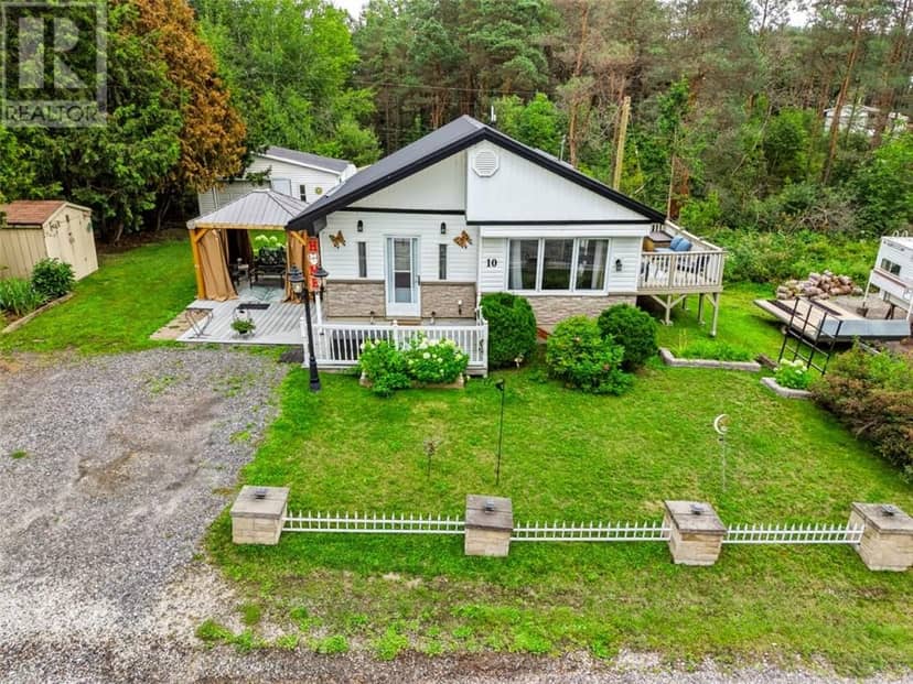 7121 Hwy 17 W Unit# 10, Whitefish