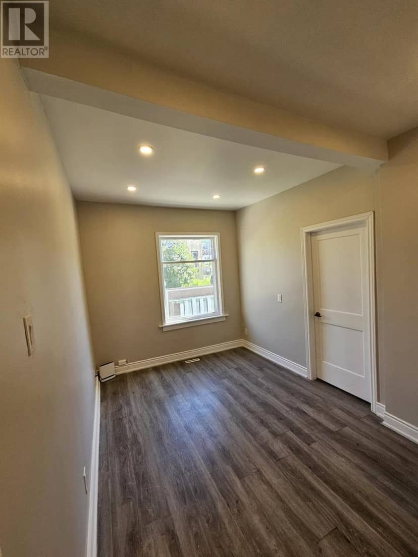 23 Blucher ST — photo 11 of 19