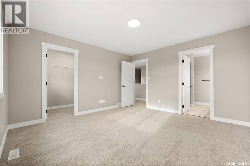 315 Veterans DRIVE — photo 32 of 38