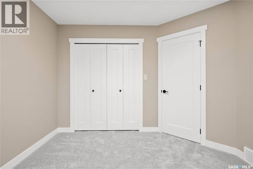315 Veterans DRIVE — photo 29 of 38