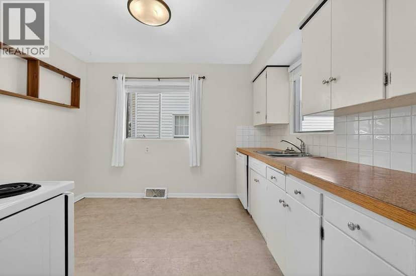 A&B, 319 37 Street SW — photo 38 of 40