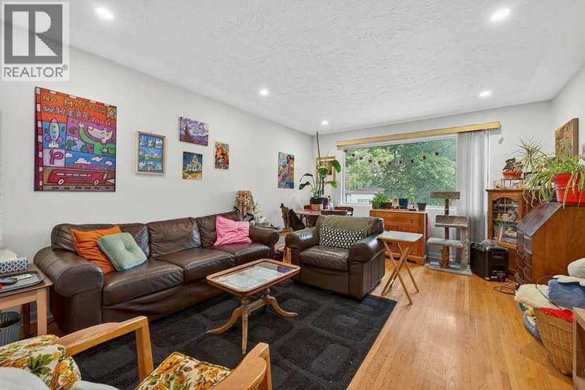 A&B, 319 37 Street SW, Calgary, photo 2