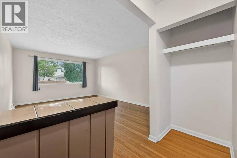A&B, 319 37 Street SW — photo 32 of 40