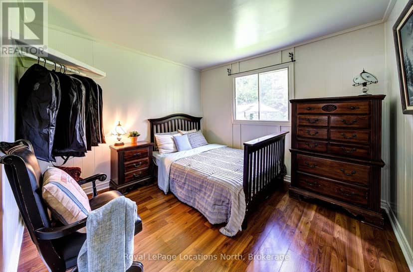 22 Balsam Street — photo 17 of 37