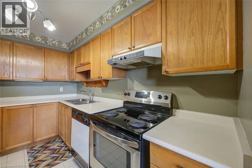 9 BONHEUR Court Unit# 601 — photo 23 of 40