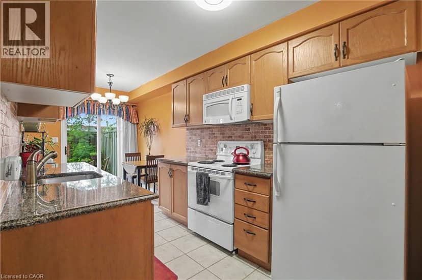 800 PARAMOUNT Drive Unit# 58, Hamilton, photo 7