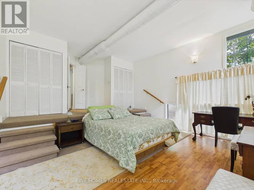 10 - 1326 Windermere Road — photo 16 of 34