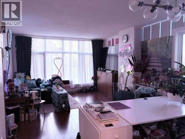 209 2468 E BROADWAY, Vancouver, photo 2