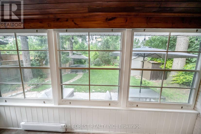 194 Belgrave Avenue — photo 15 of 29