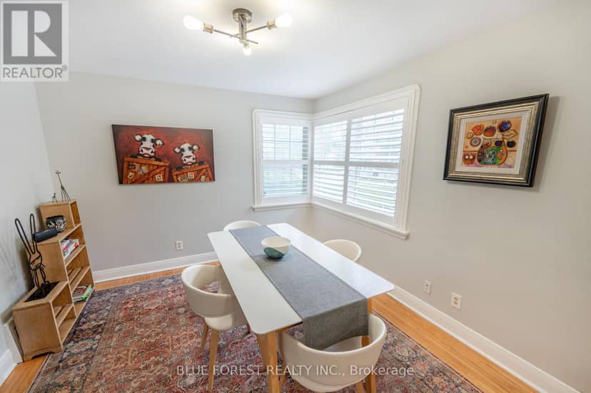 194 Belgrave Avenue — photo 8 of 29