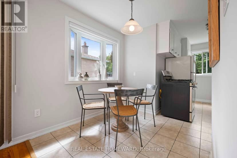 118 Zaph Avenue — photo 14 of 39