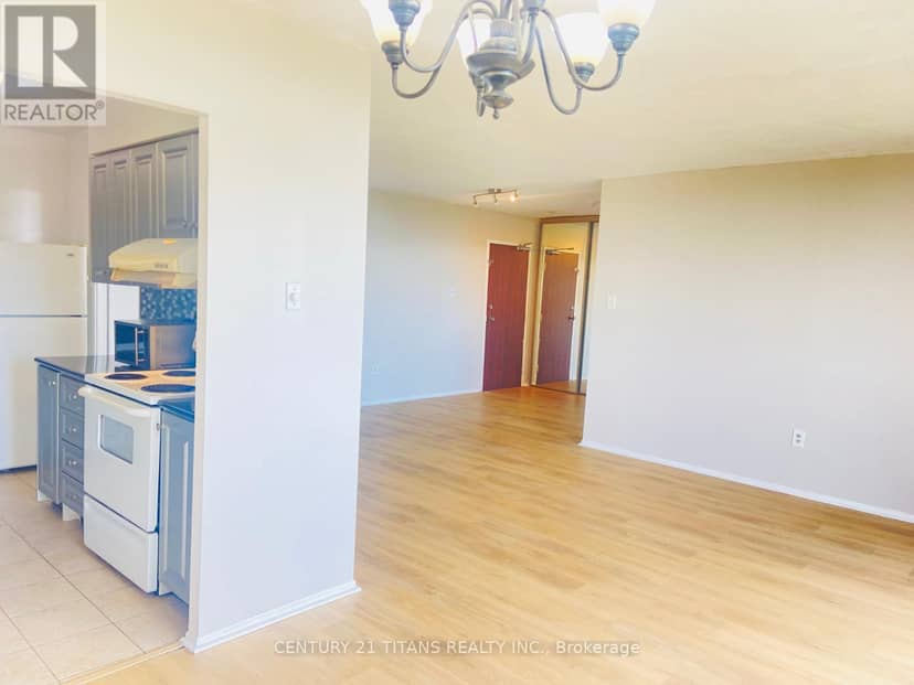 907 - 301 Prudential Drive — photo 11 of 26