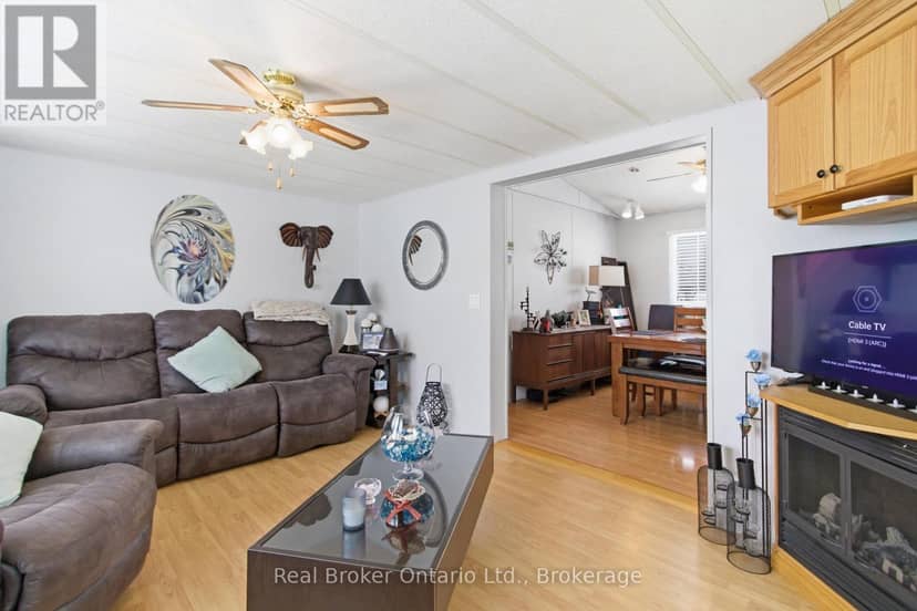 428 Pine Pass — photo 10 of 40