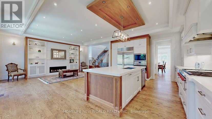 302 Johnston Avenue N — photo 11 of 36