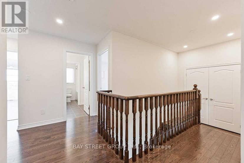 44 Clara May Avenue — photo 12 of 22