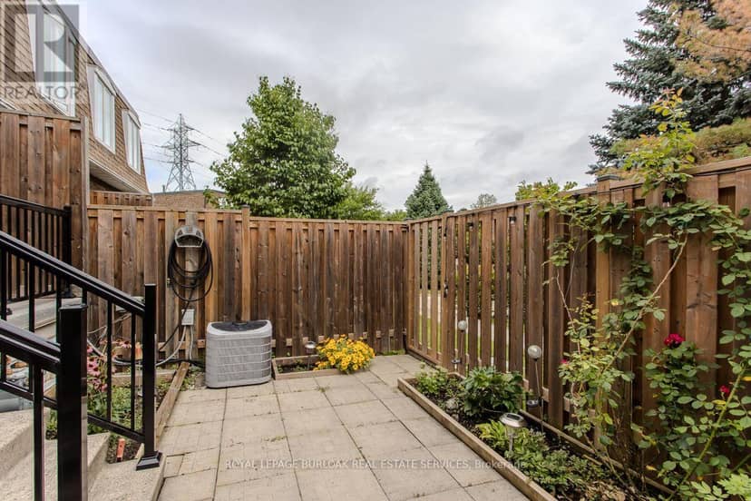 1526 Westminster Place — photo 30 of 36