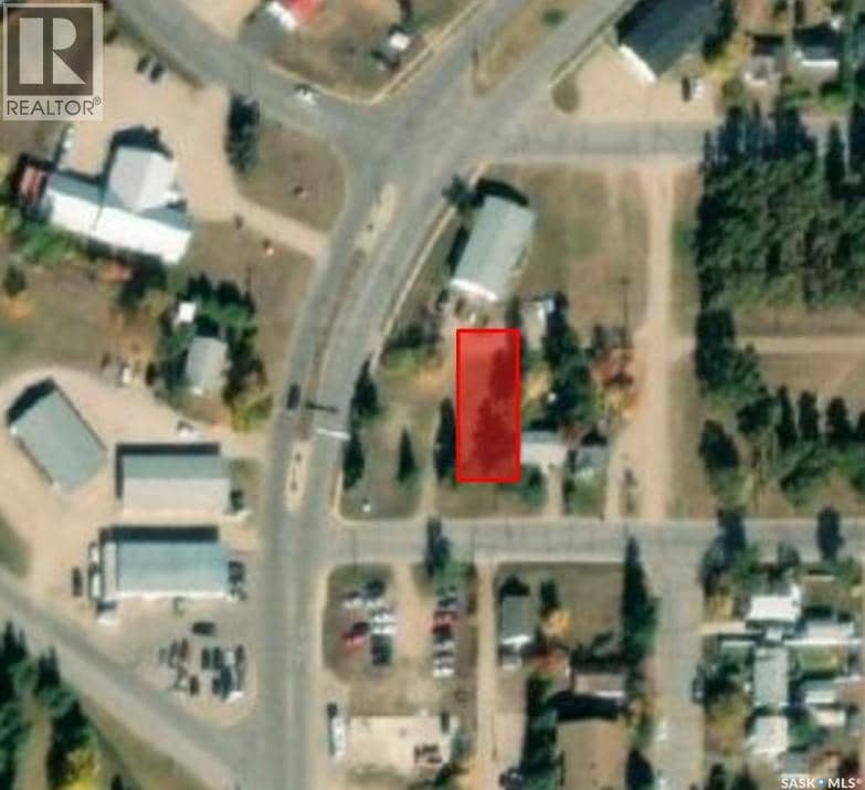 805 7th AVENUE W, Nipawin, photo 2