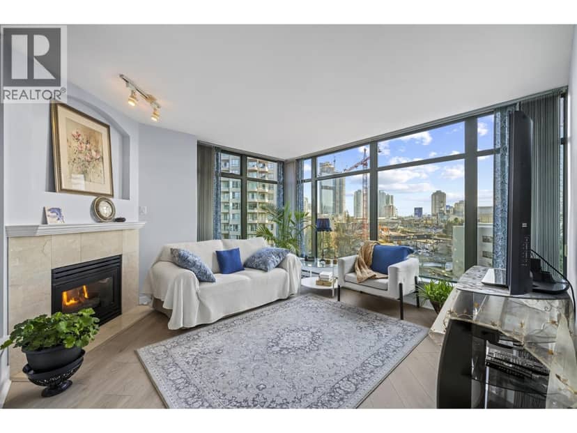 1001 4567 HAZEL STREET, Burnaby, photo 3