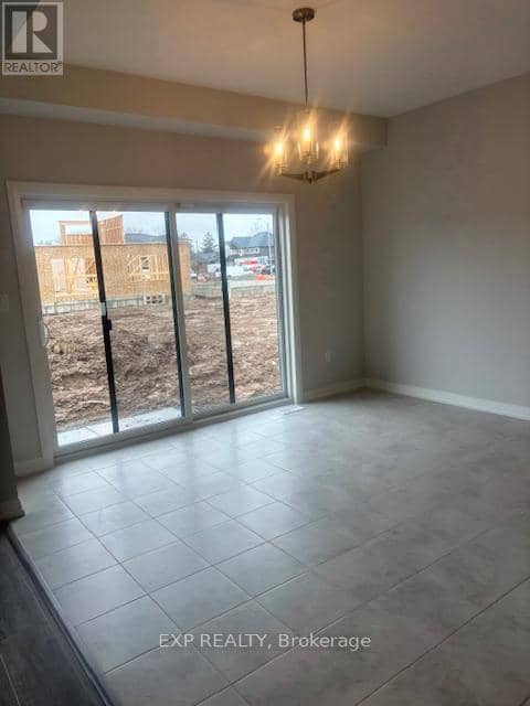 1031 Alliston Avenue — photo 8 of 40