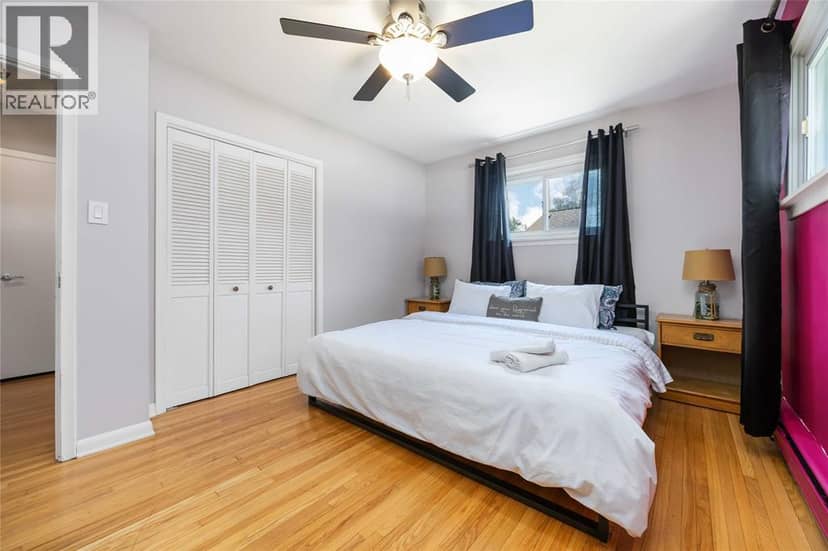 1202 St.Clair Parkway — photo 21 of 40
