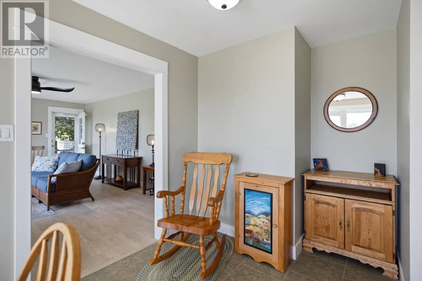 259 Clyde River Road — photo 9 of 27