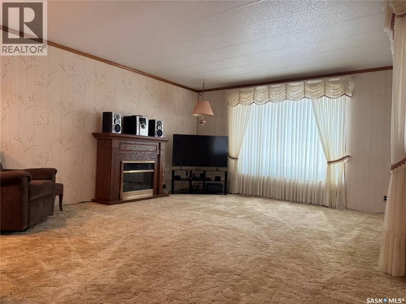 710 5th AVENUE W, Melville, photo 3